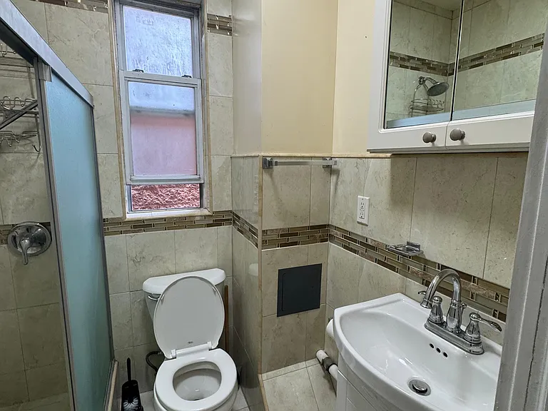 2383 Belmont Ave #3 — Photo 5