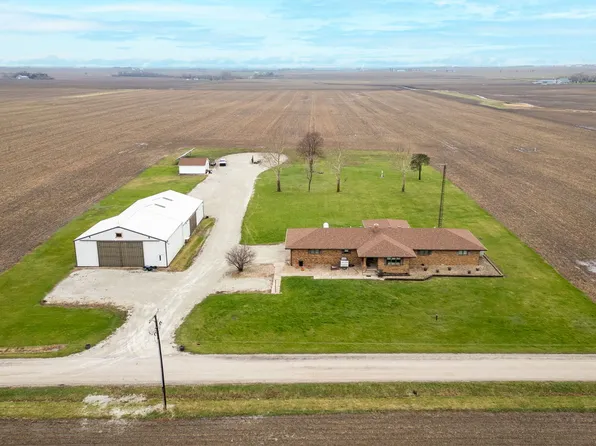 (undisclosed Address), Saunemin, IL 61769