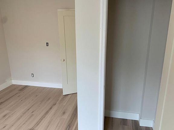 3rd image of 2047 Maury Ave #2