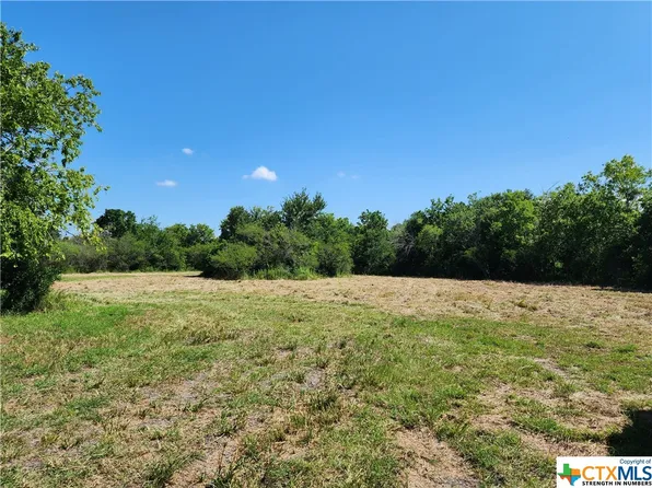 0 Carville St, Victoria, TX 77901