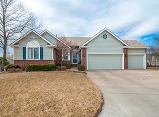 1416 W Northpointe Ct, Andover, KS 67002