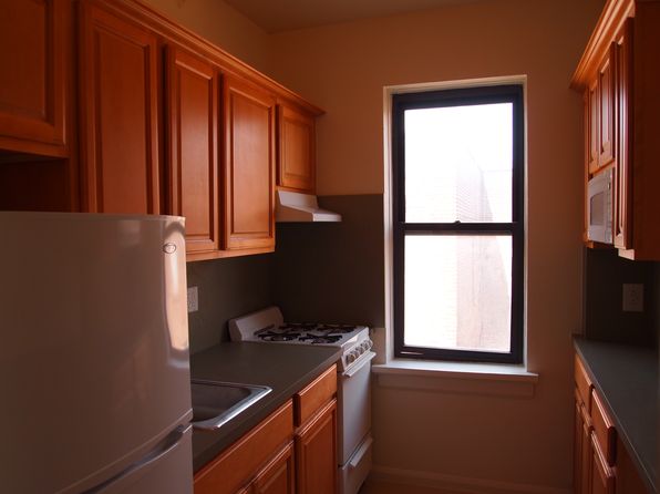600 W 190th St APT 2H