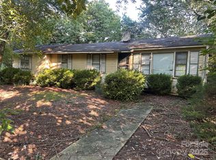 3201 Mason Dr, Charlotte, NC 28269