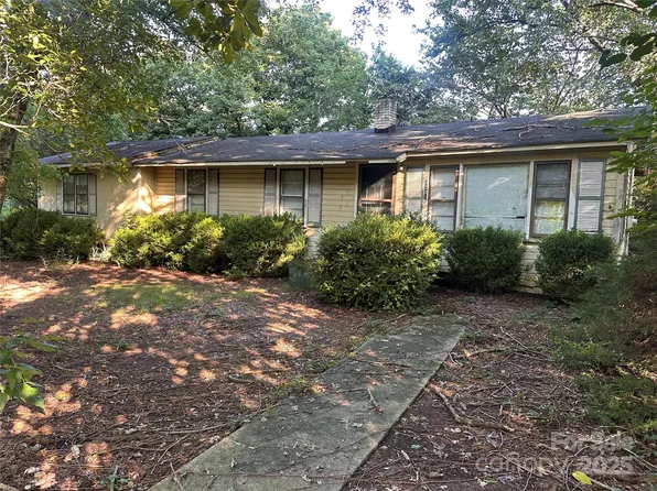 3201 Mason Dr, Charlotte, NC 28269