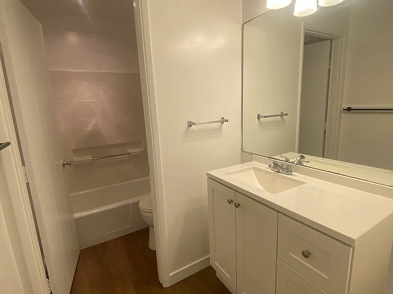 2020 Center St NE #38 — Photo 9