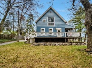 1527 Grafton Rd, Millbury, MA 01527
