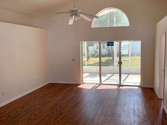 3rd image of 16400 Coopers Hawk Ave