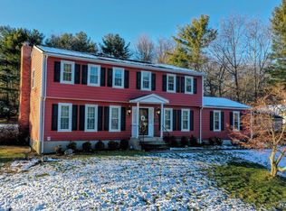 18 Winding Trl, Mahwah, NJ 07430