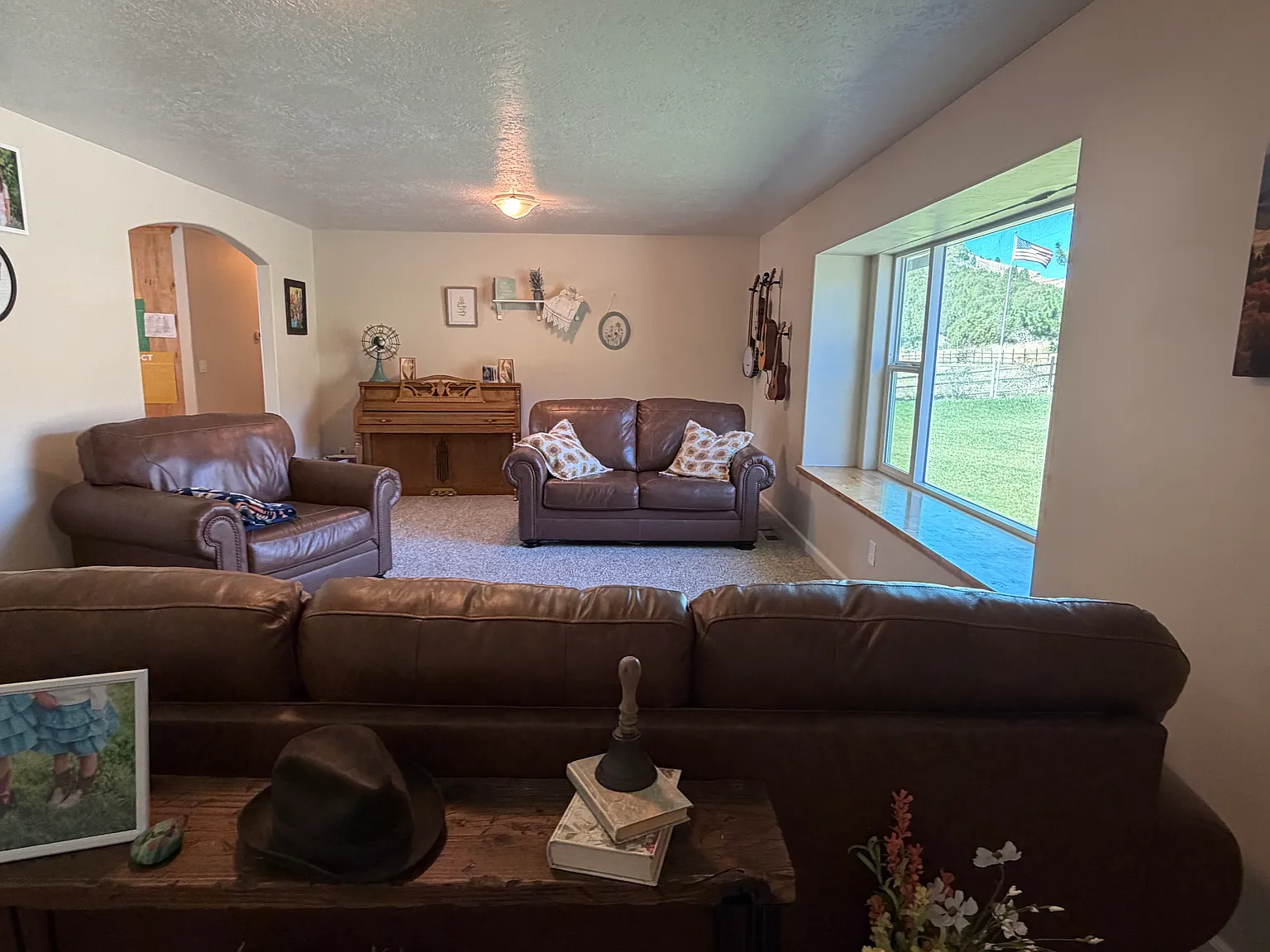 5 bed, 3750 sqft, $3,000 — Photo 4