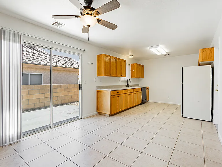 1081 Jubilee Ct #D — Photo 6