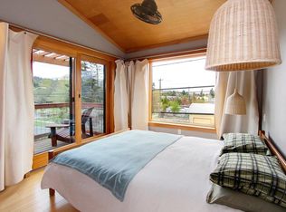 5401 25th Ave SW, Seattle, WA 98106