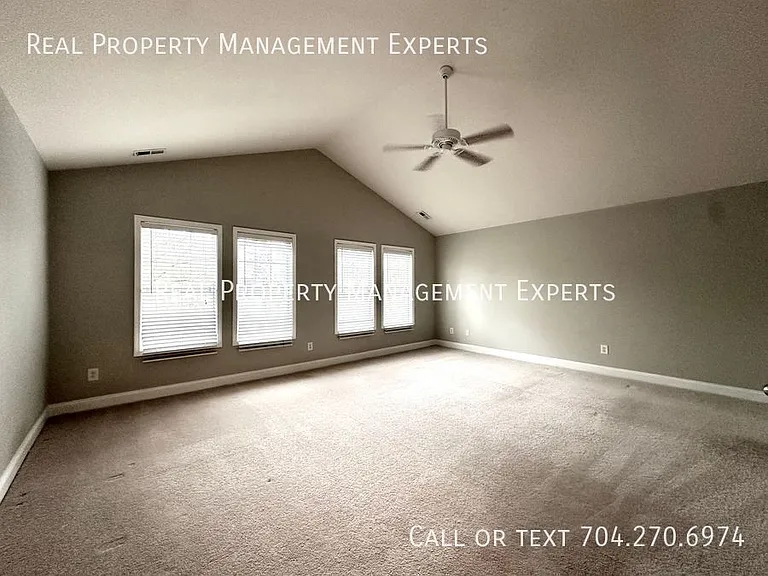 9824 Coatbridge Dr — Photo 11