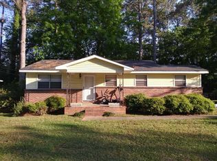 1212 Robert E Lee St, Leeds, AL 35094