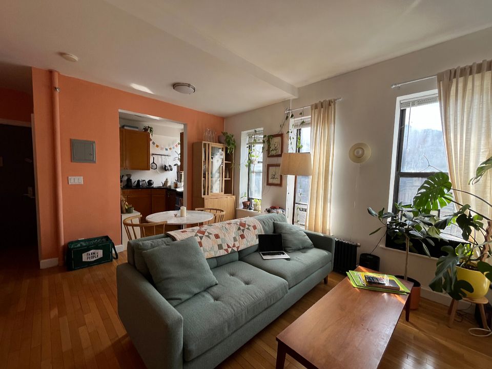 1st image of 319 W 116th St APT 5D