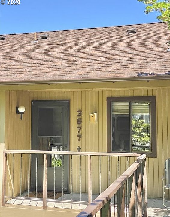 1st image of 3877 Colony Oaks Dr