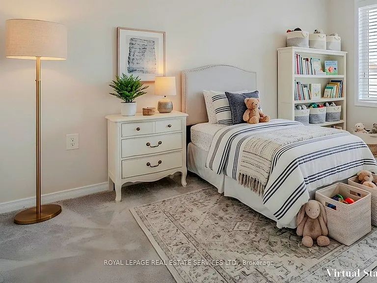 152 Munro Cir — Photo 39