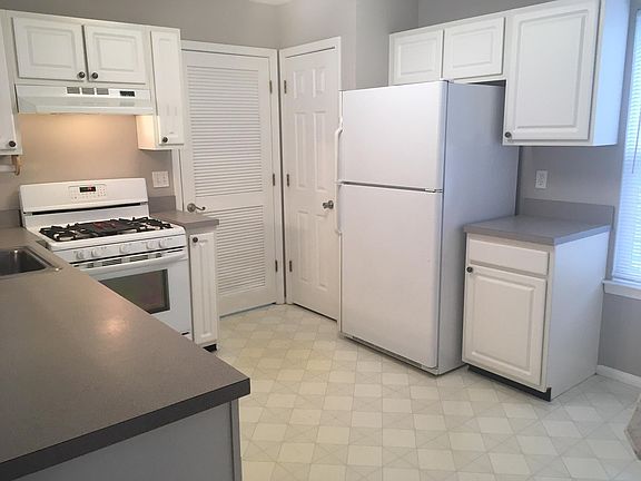 5th image of 109 Lindbergh Dr