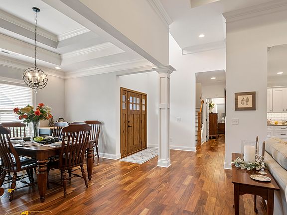 5th image of 235 Riverwatch Cir