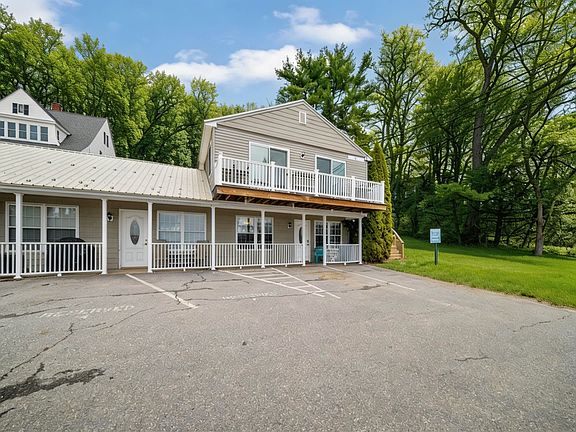 3rd image of 850 Laconia Road #4G
