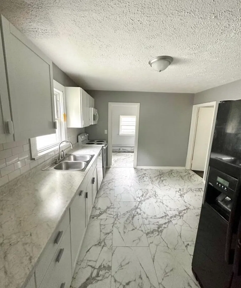 3 bed, 1420 sqft, $1,495 — Photo 4