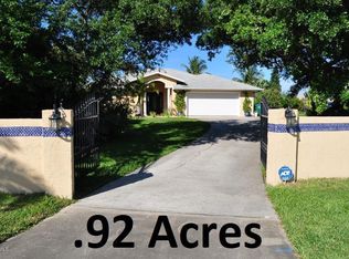 2019 Oak St, Melbourne Beach, FL 32951