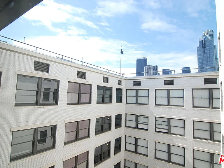 460 S Spring St #608 — Photo 20
