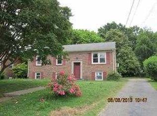 541 N Azalea Rd, Petersburg, VA 23805