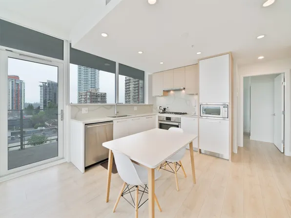567 Clarke Rd #510, Coquitlam, BC V3J 0K7