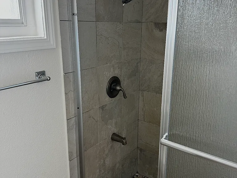 7617 Canterbury Ln — Photo 6