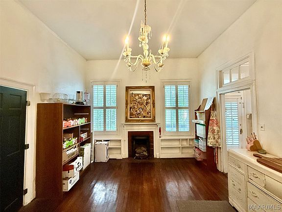 26th image of 801 Washington St