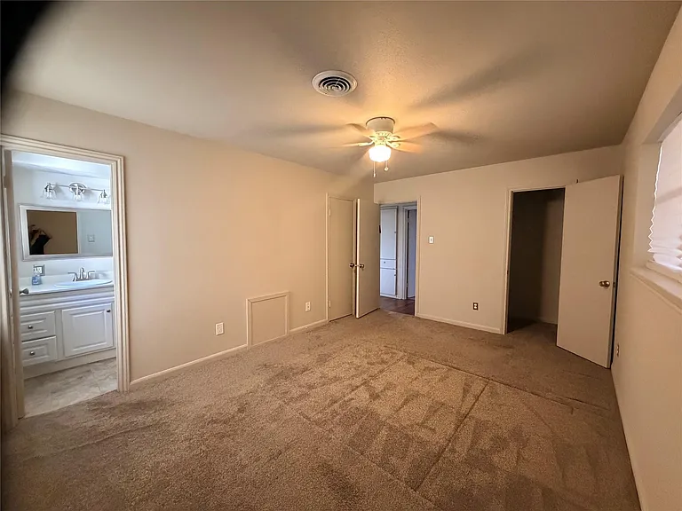 7603 Grape St — Photo 23