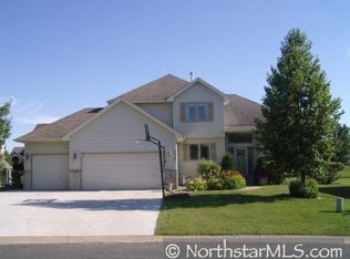 4575 Seagull Cir NE, Prior Lake, MN 55372