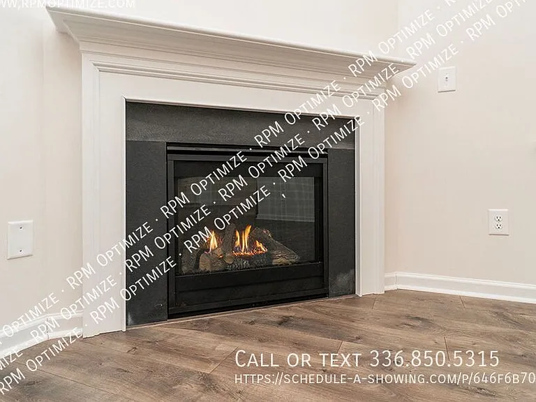 3127 Middle Creek Ln — Photo 21