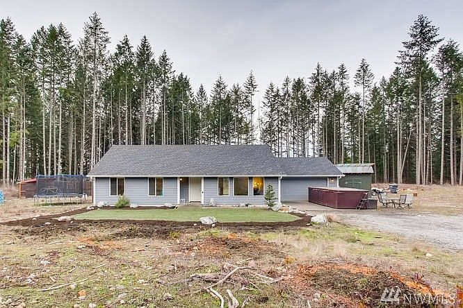 1st image of 28020 24th Ave E