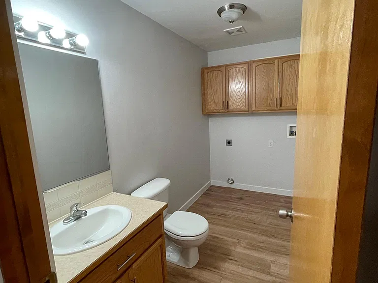 9517 E Princeton Ave — Photo 7