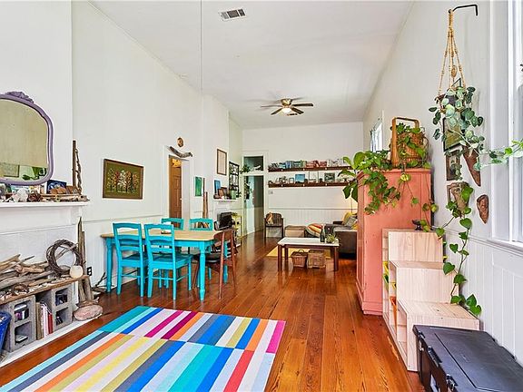 5th image of 622 Poland Ave