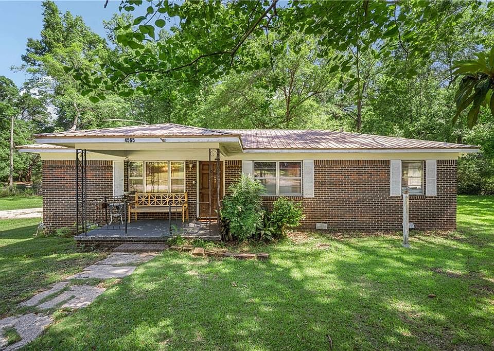 1st image of 4565 Tucker Dr
