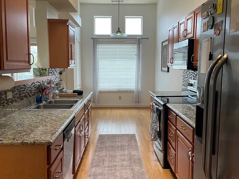 540 Pinon Creek Ct SE — Photo 3