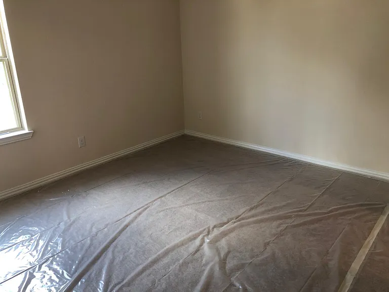 2436 Valley Ln — Photo 5