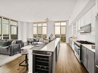The Ellis, Charlotte, NC 28202