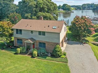 476 E Harbor Dr, Reedville, VA 22539
