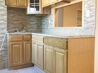 116 Henry St #2, Valley Stream, NY 11580