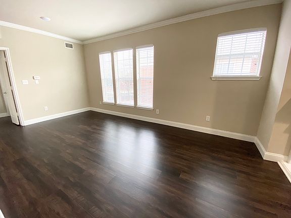 5th image of 5443 Caruth Haven Ln #1021