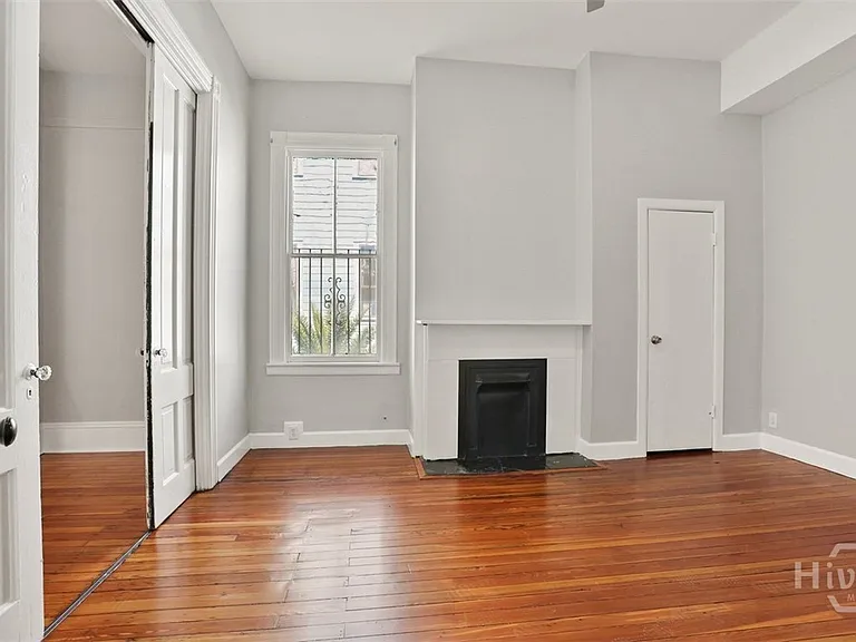 1112 Barnard St #A — Photo 10