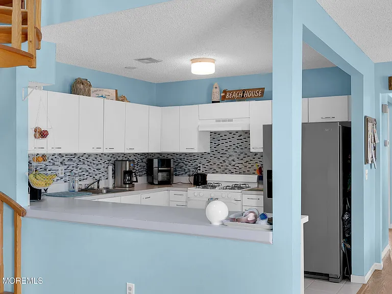 1820 E Pennsylvania Ave #4 — Photo 8