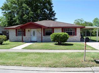 1148 Luling Estates Dr, Luling, LA 70070