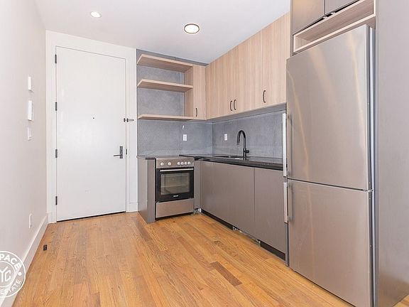 2nd image of 171 Linden Blvd #6H