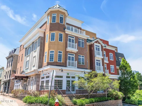 11 Wharf Avenue #3, Red Bank, NJ 07701