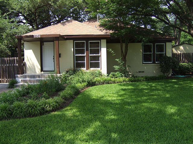 Lovely brick bungalow