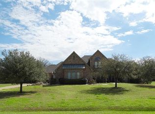 17843 La Posada Cir, College Station, TX 77845